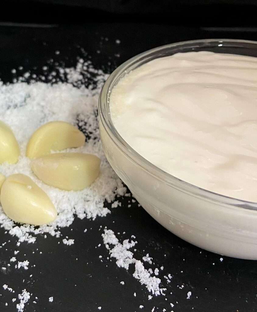 Sos de maioneza cu usturoi