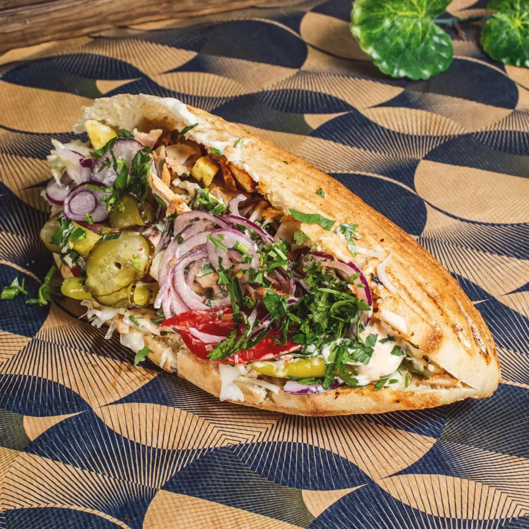 Pita Kebab de pui sau vita